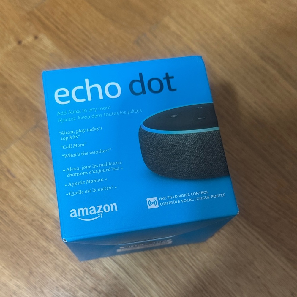 Amazon Echo Dot in Vibrant Blue